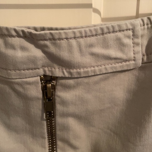 Play brand khaki front zip skirt - Picture 3 of 7